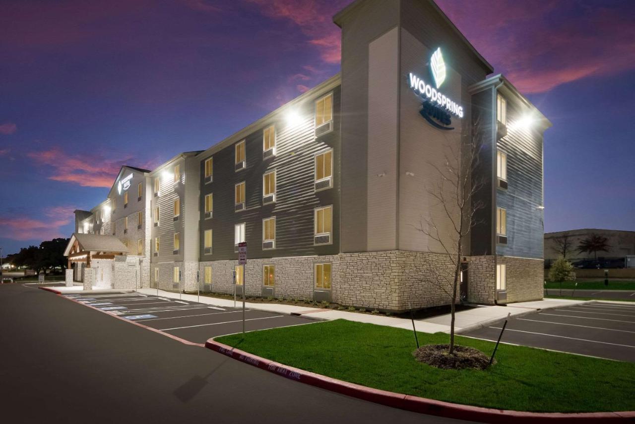 Woodspring Suites San Antonio Utsa - Medical Center Exterior photo
